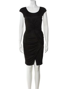 Black Halo Ruched Shoulder Pad Cap Sleeve Dress. Black. Small. So flattering!